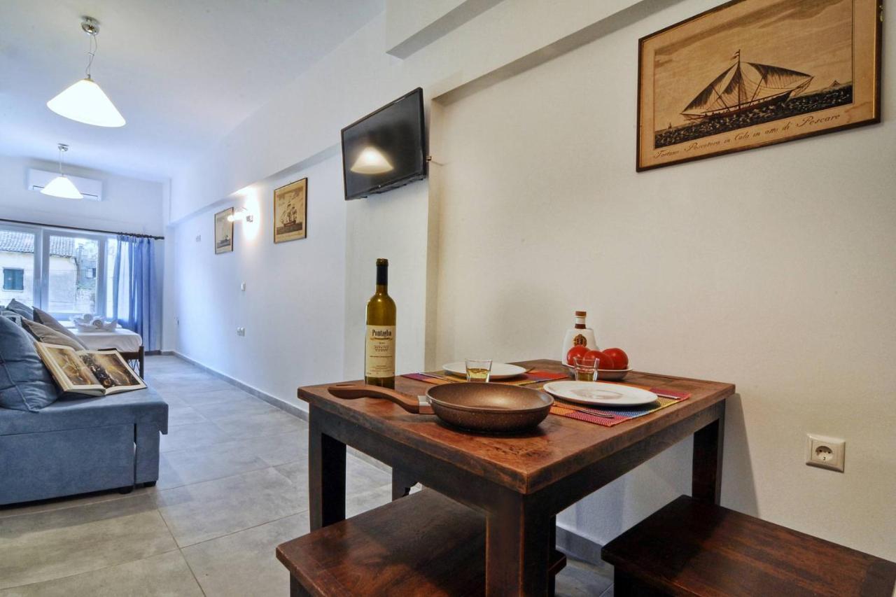 Studios Costas Mantouki Dış mekan fotoğraf